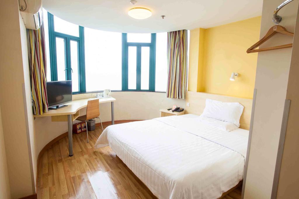 7 Days Inn Beijing Taoranting Subway Branch Екстер'єр фото