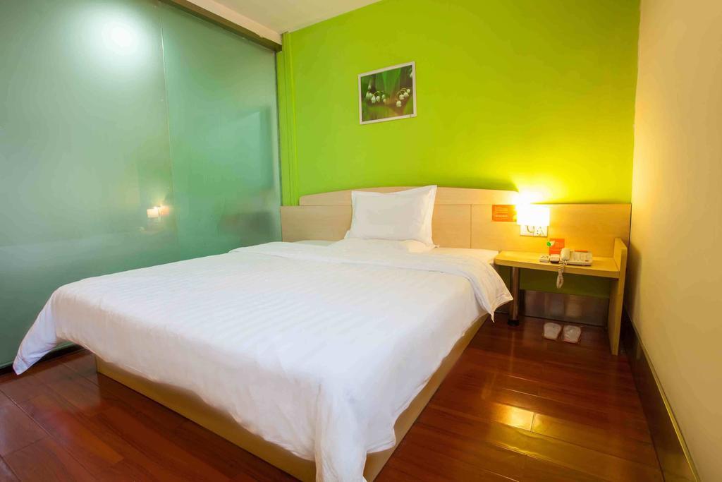 7 Days Inn Beijing Taoranting Subway Branch Номер фото